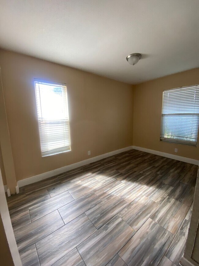 Building Photo - section 8 rental