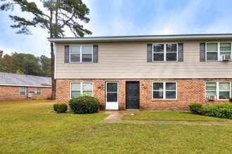 Building Photo - 861 Carolina Ave