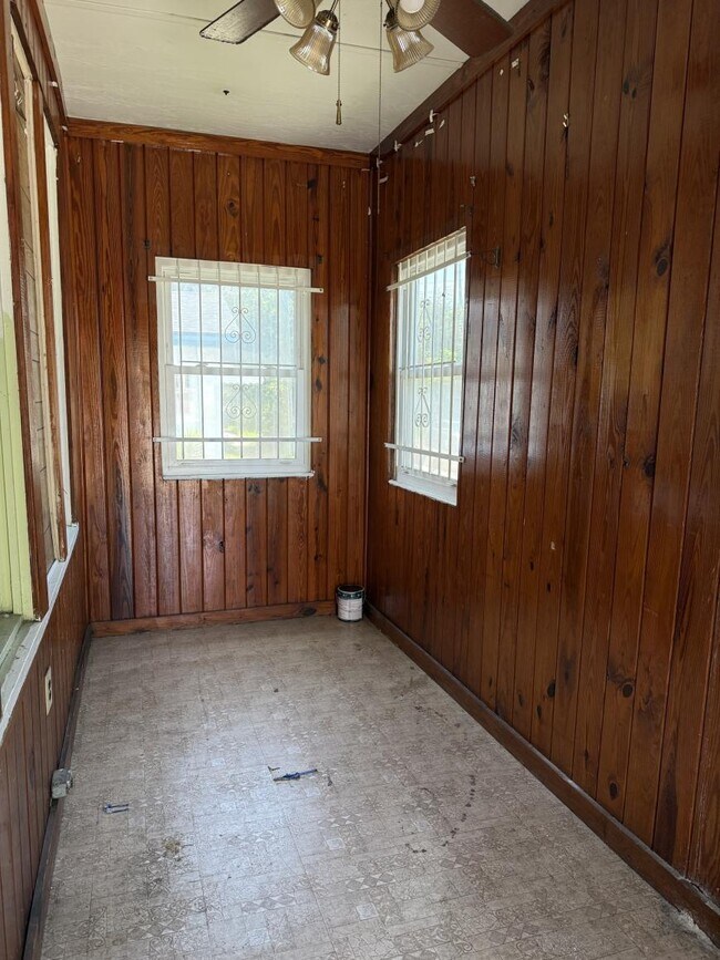 Foto del edificio - 3 bedroom in Jacksonville FL 32209