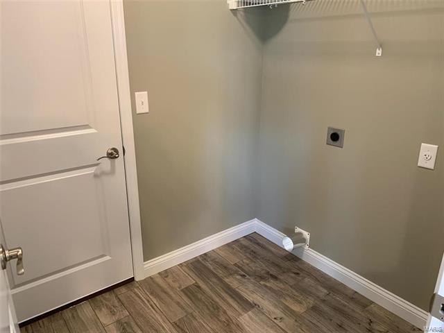 Building Photo - 409 Lake Tucci Ln