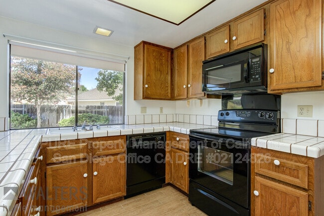 Building Photo - 3598 Normount Rd