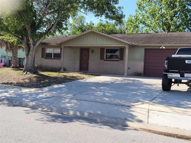 Foto del edificio - 6430 Lomand Ave