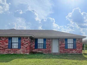Building Photo - 255 Betty Jane Ln