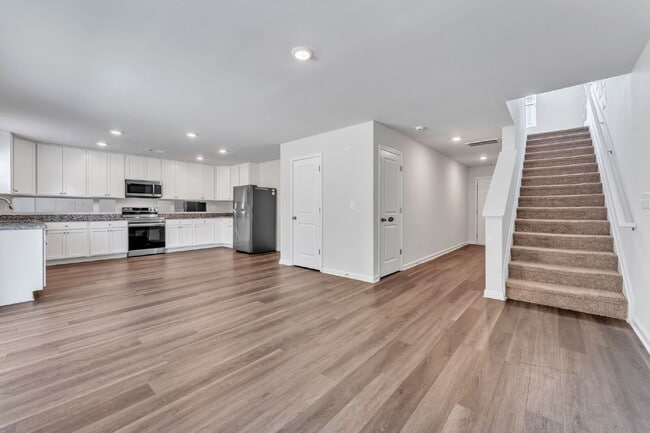 Building Photo - Stunning 3BR/2.5BA Home | Private Fenced Yard & Outdoor Oasis $2190/mo rent