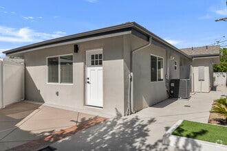 Building Photo - 11228 Louise Ave