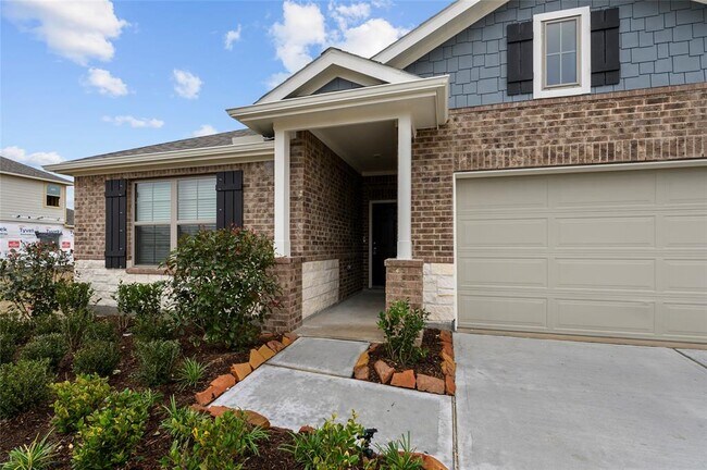 Foto del edificio - 7730 Squall Ln