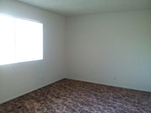 Building Photo - 1708 Normandy Pl