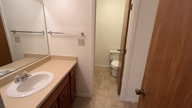 Foto del edificio - 211 Wilder Ct