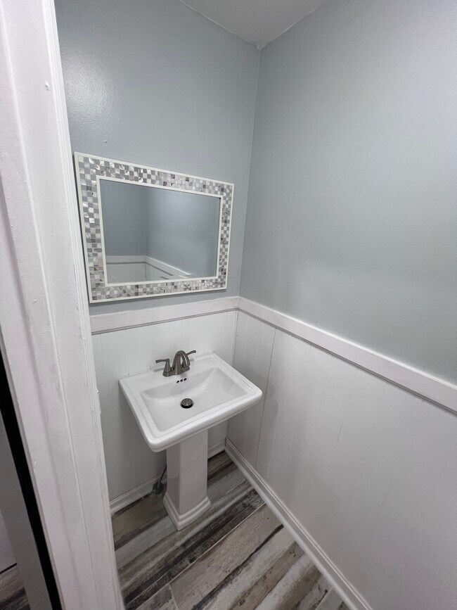 Foto del edificio - 5627 Onslow Way
