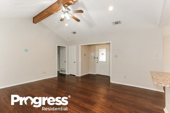 Building Photo - 2117 Tippy Terrace