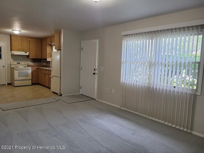 Foto del edificio - 11152 Montcalm Rd