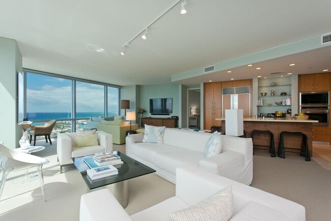 Building Photo - Hokua 23D