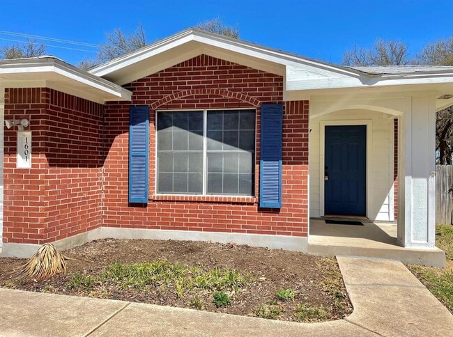 Foto del edificio - 1601 Lloydminister Way