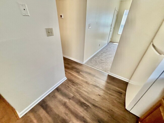 Foto del edificio - 2 Bedroom Across from Law School!