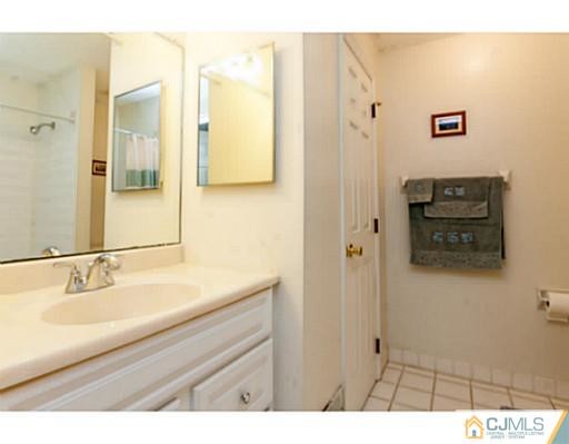 Foto del edificio - 1637 Woodland Ave