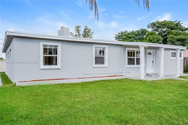 Foto del edificio - 3740 SW 44th Ave