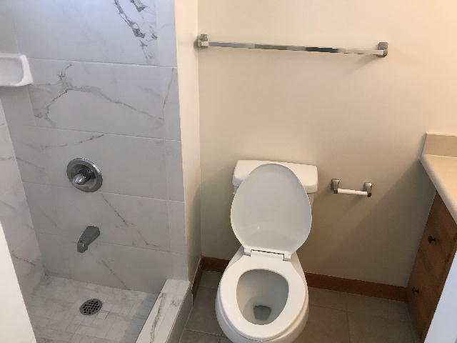 Building Photo - To register for the showing time below, note the 4 digit code: 3864 and click "APPLY NOW."(mobile...