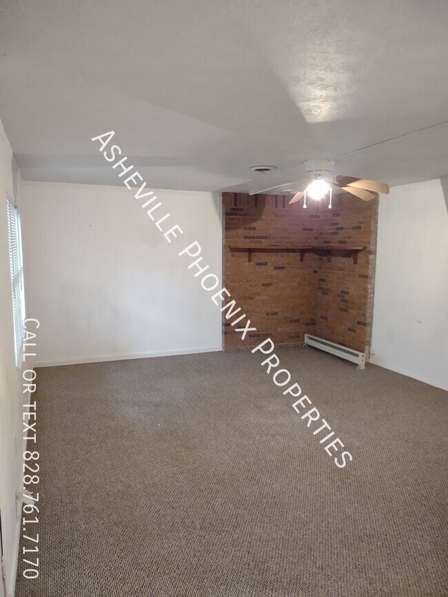 Building Photo - 17 Brookcliff Drive