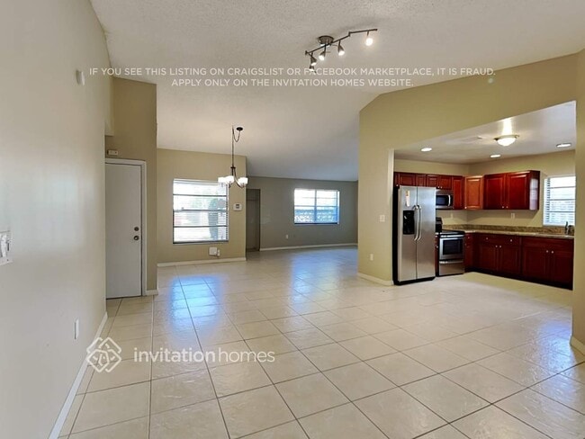 Building Photo - 1389 SW 151st Ave