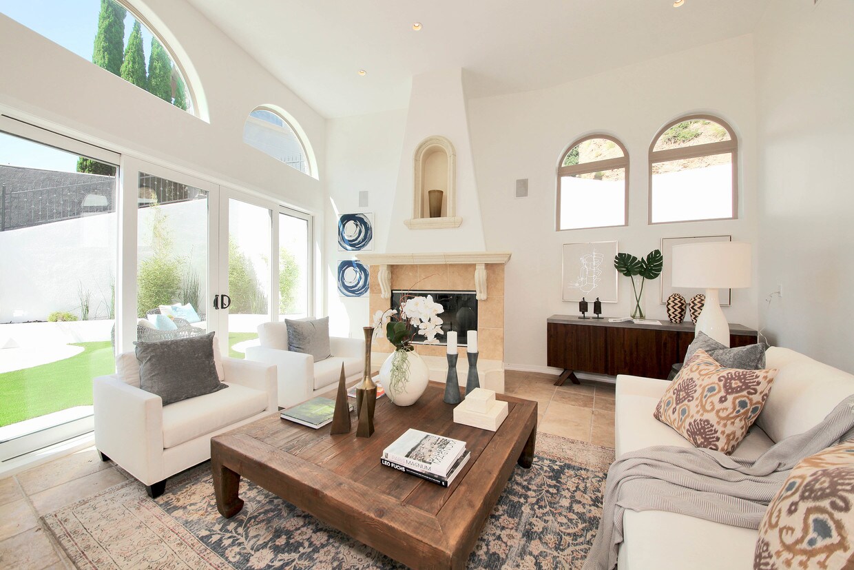 2101 Wattles Dr, Los Angeles, CA 90046 House for Rent in Los Angeles, CA