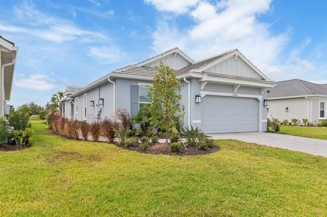 Building Photo - Esplanade at Wiregrass Ranch - A Premier 5...