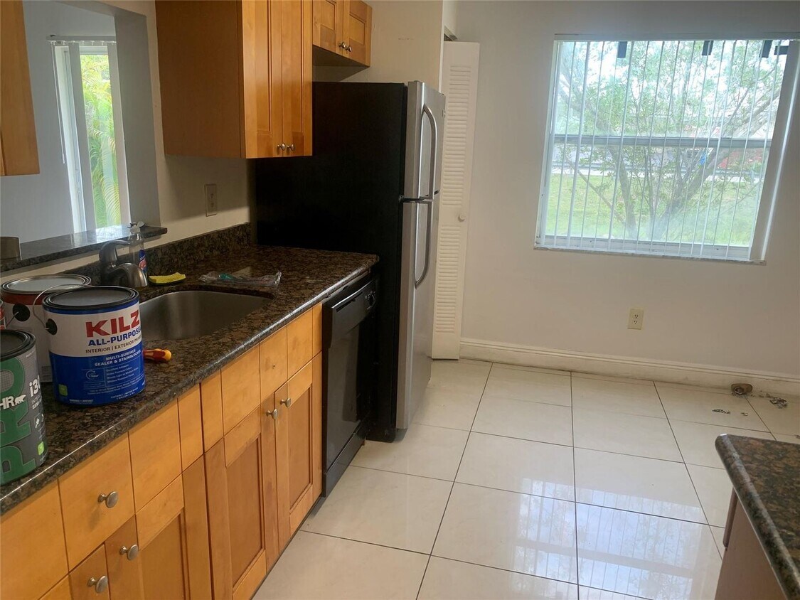 Photo - 10641 NW 45th Street 10645, Coral Springs, FL 33065
