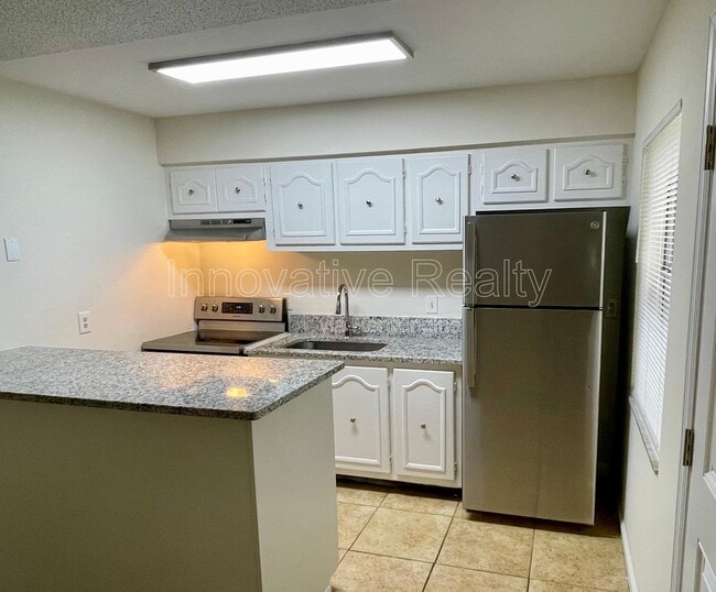 Building Photo - 5228 Davisson Ave