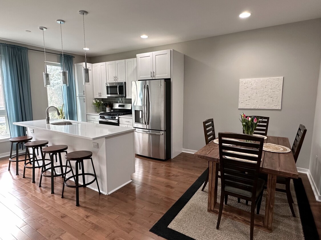 Foto principal - 3831 Terrace St