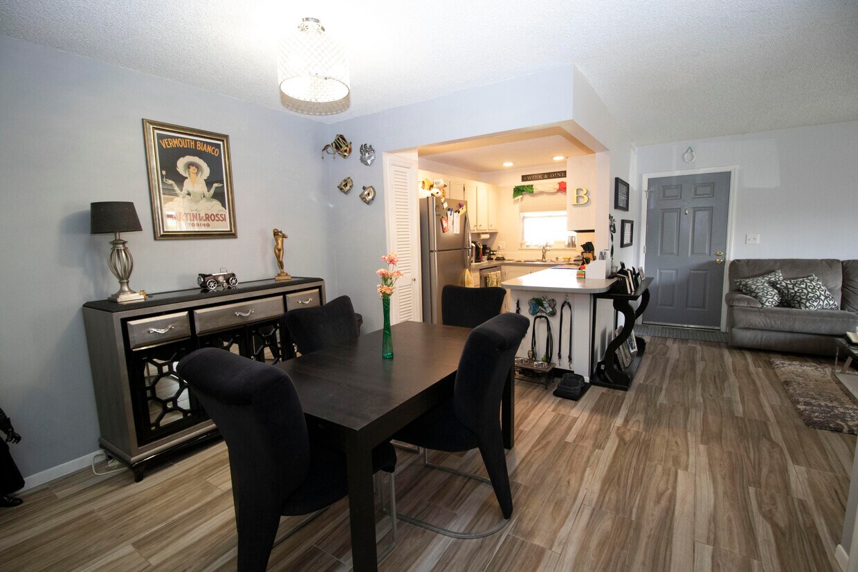 Foto principal - 1201 NW 13th St
