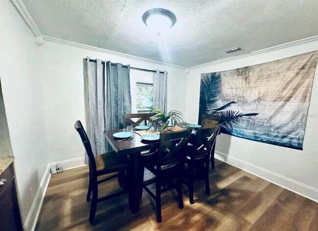 Foto del edificio - 7105 N 10th St