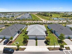 Building Photo - 17829 Woodland Ct