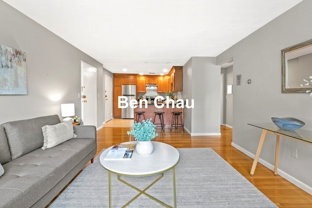 Primary Photo - 2192 Massachusetts Ave