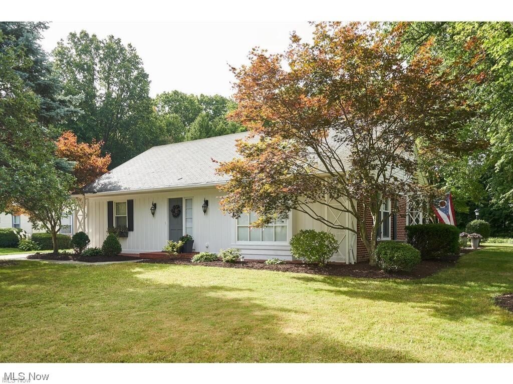 Primary Photo - 2468 Ridgewood Rd