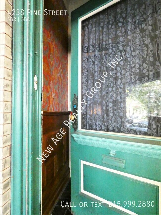 Foto del edificio - Lovely home available in Spruce Hill!
