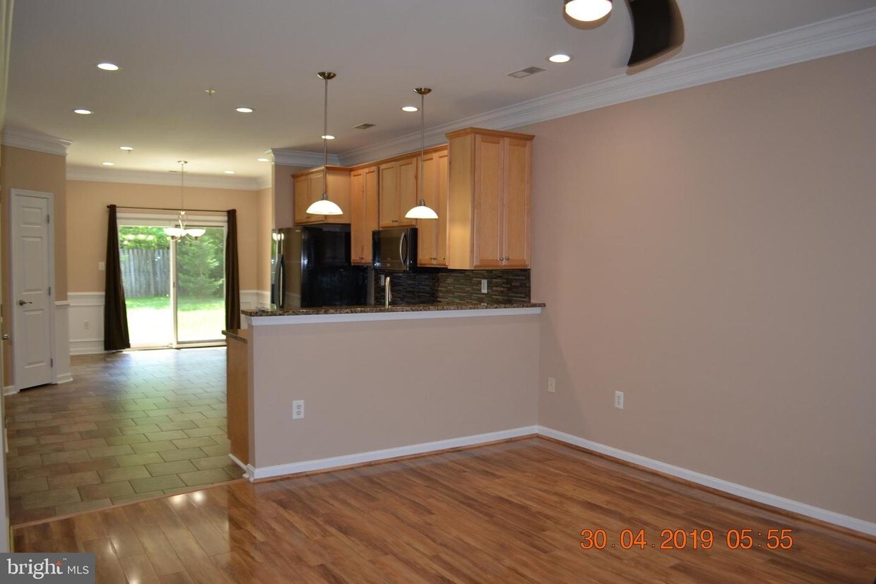 Foto principal - 22527 Chickadee Circle