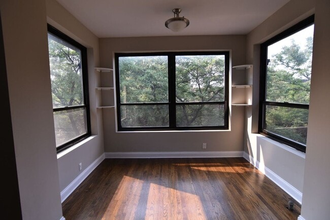 Foto del edificio - 706 W Grace St