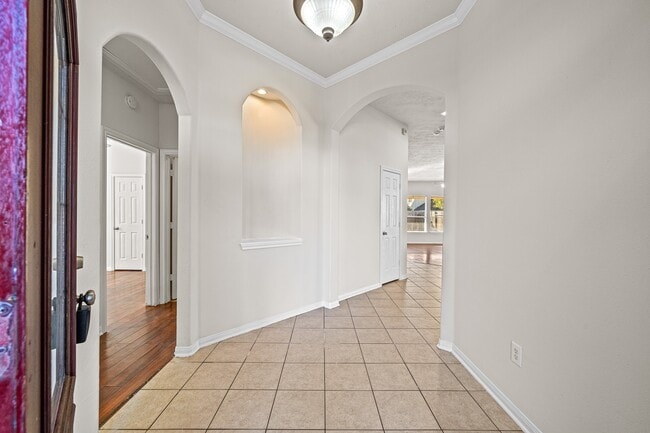 Building Photo - 7223 April Creek Ln