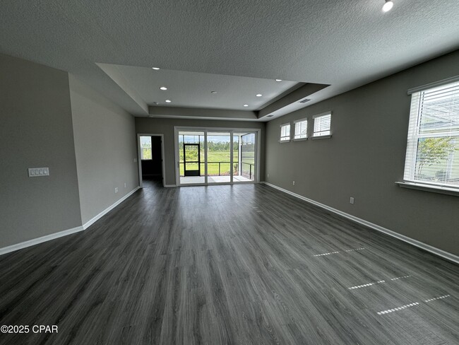 Building Photo - 9022 Parrot Pl
