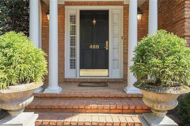 Building Photo - 460 Ivy Park Ln NE