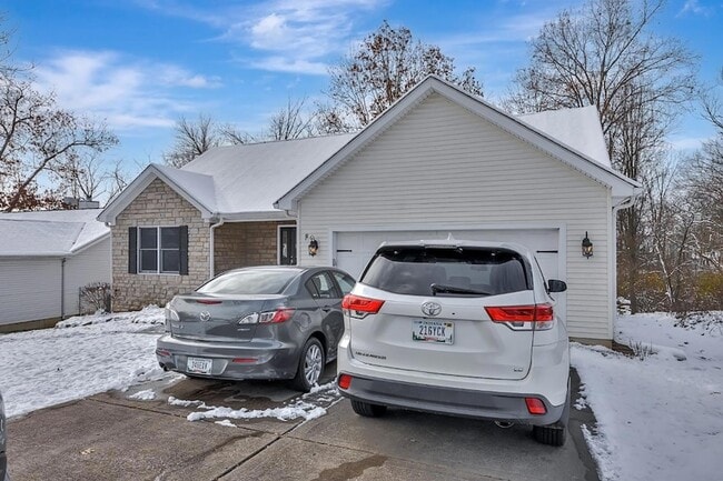 Building Photo - 20401 Matterhorn Dr