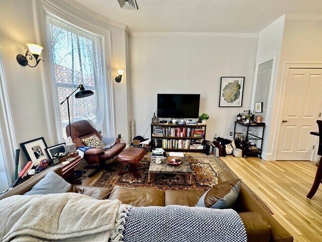 Foto del edificio - 418 Columbus Ave