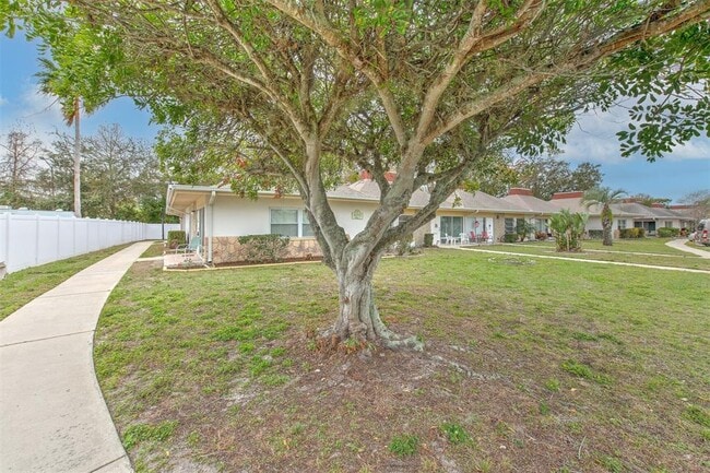 Building Photo - 4313 Tahitian Gardens Cir