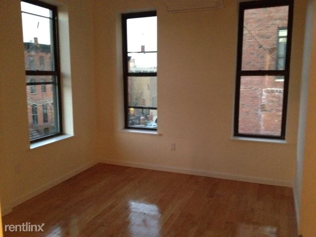 Building Photo - 590 Lafayette Ave