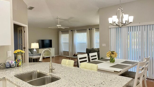 Foto del edificio - 5015 47th St W