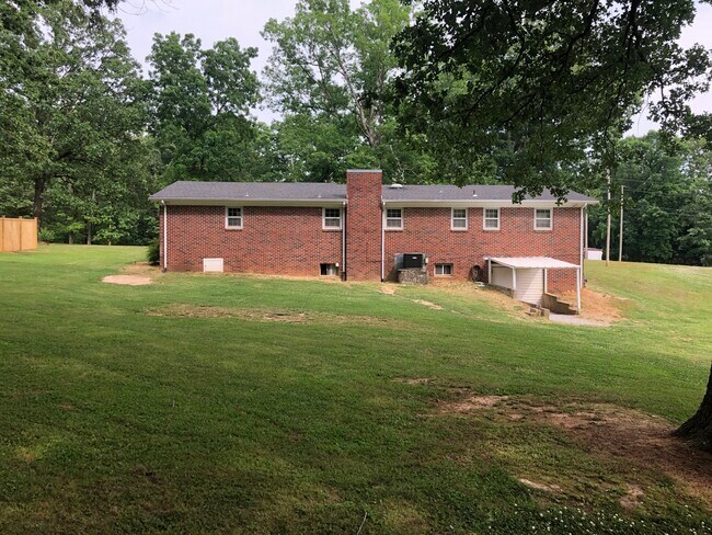 Building Photo - 2315 Co Rd 24