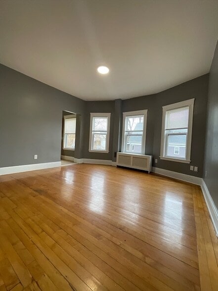 Photo - 9 Page St Apartment