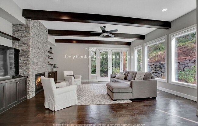 Foto del edificio - Stunning & Beautiful Four Bedroom Home In ...