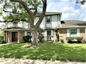 Building Photo - 105 St Andrews Dr