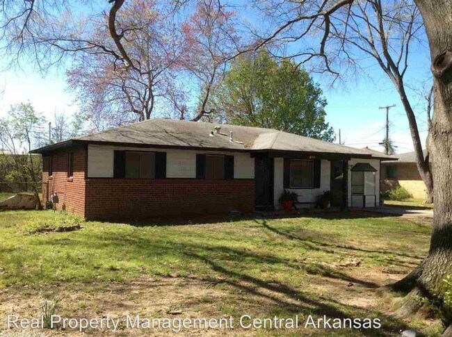 Building Photo - 3 br, 2 bath House - 504 Warren St.