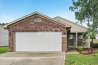 Building Photo - 8539 Coralberry Ln